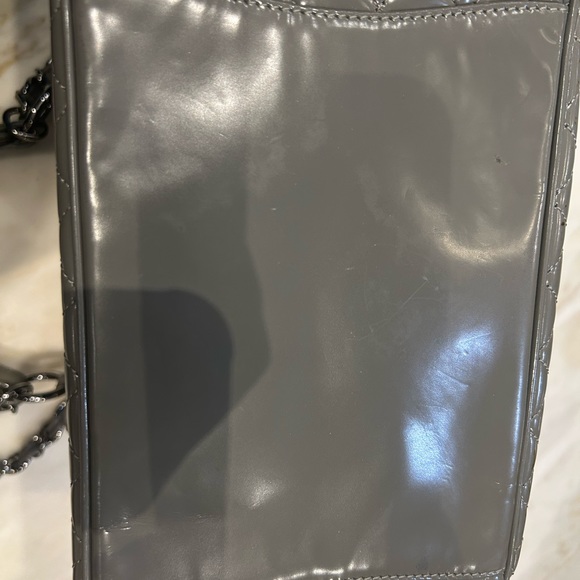 CHANEL shoulder bag 💯 % authentic. Amazing condition - Picture 7 of 9